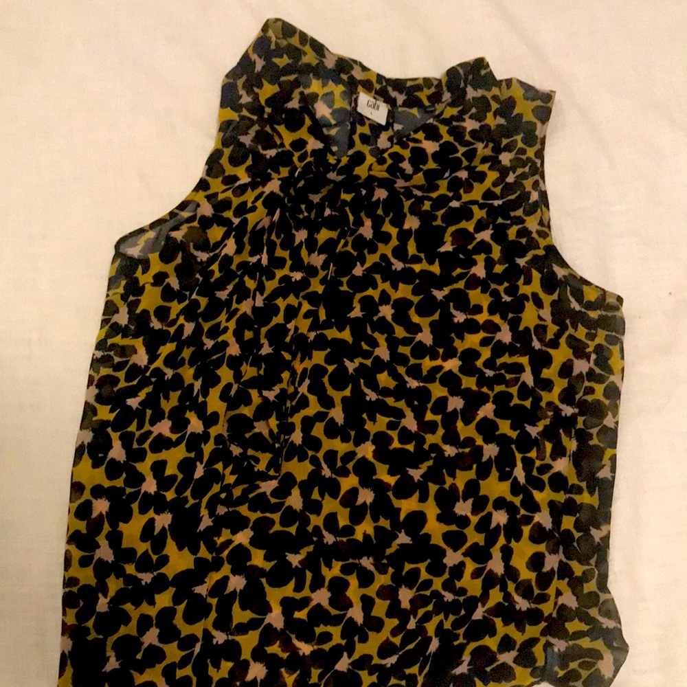Cabi blouse size large
